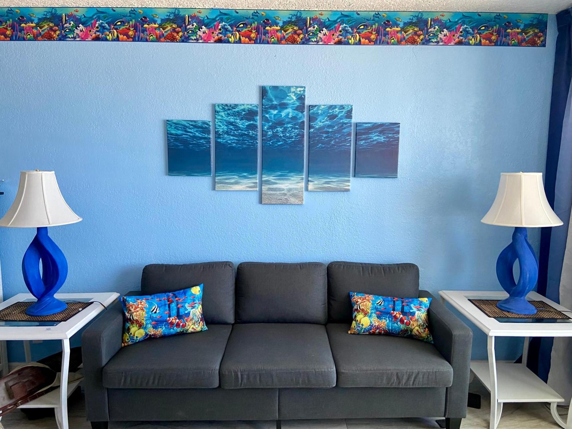 Ocean Breeze - Direct Ocean Front-Pool Is Open Apartment Daytona Beach Exterior photo