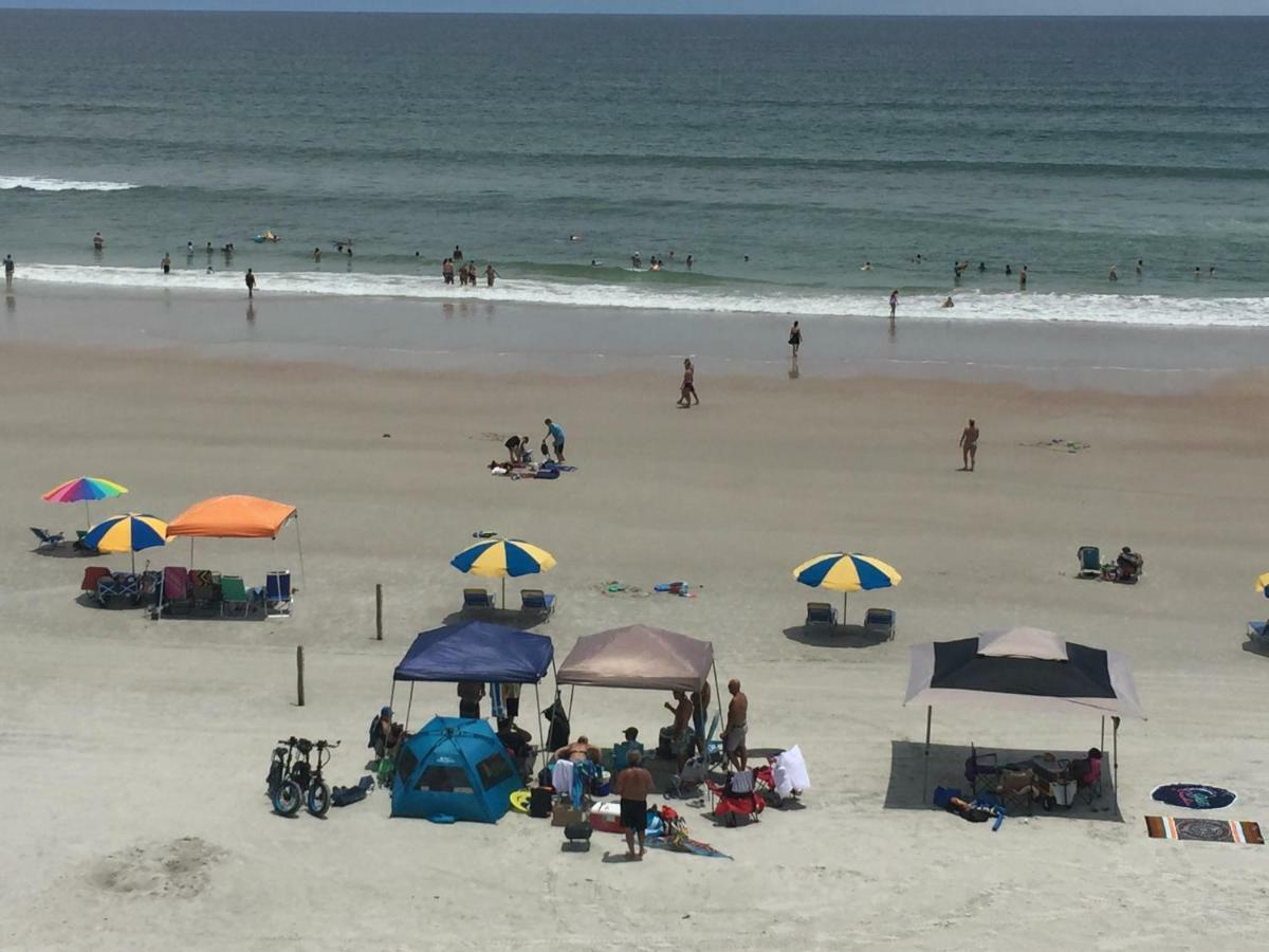 Ocean Breeze - Direct Ocean Front-Pool Is Open Apartment Daytona Beach Exterior photo