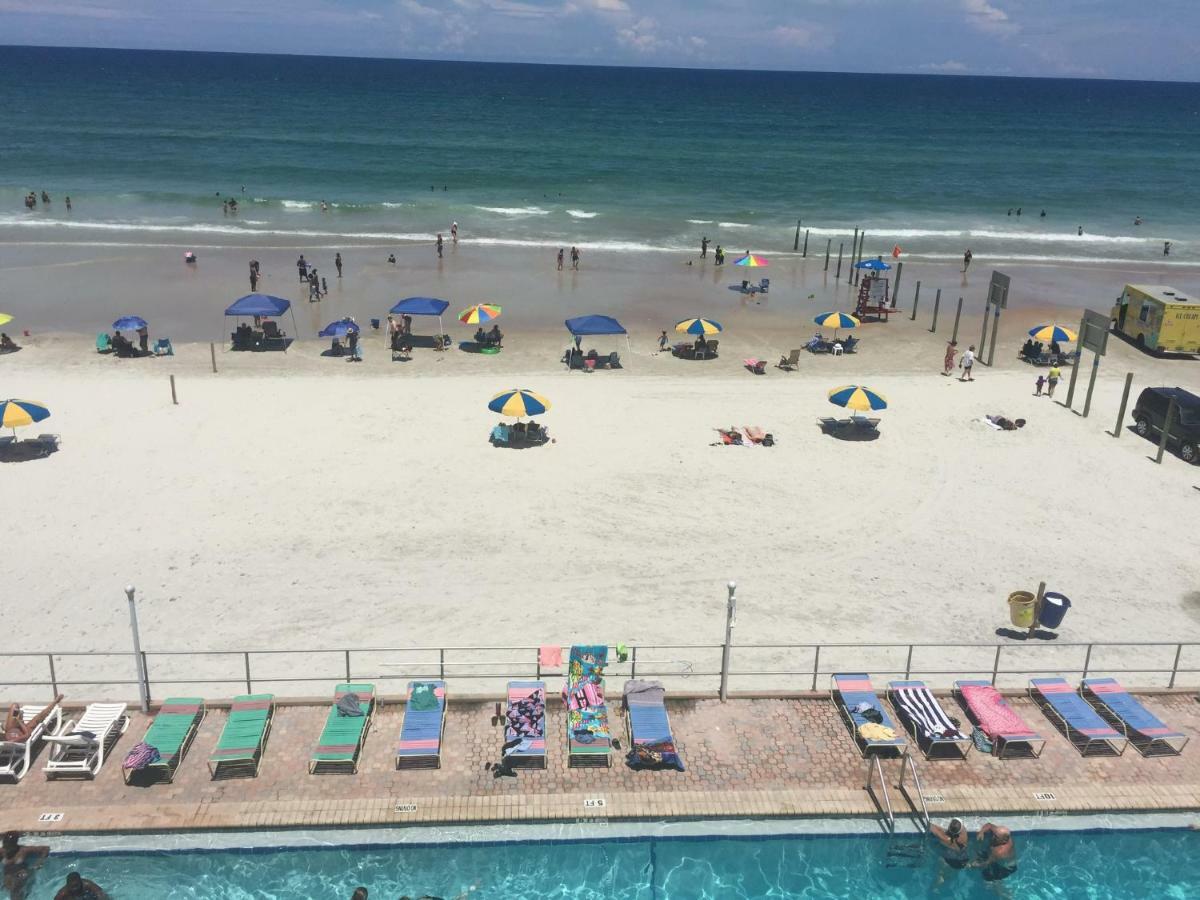 Ocean Breeze - Direct Ocean Front-Pool Is Open Apartment Daytona Beach Exterior photo