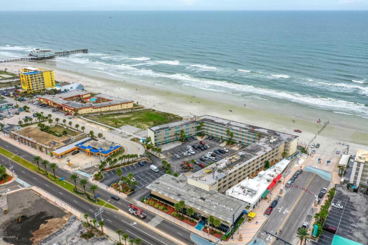Ocean Breeze - Direct Ocean Front-Pool Is Open Apartment Daytona Beach Exterior photo